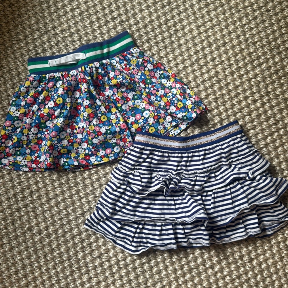 Boden skirts with shorts underneath 4/5